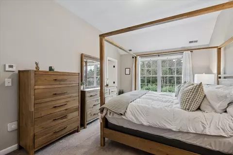 Bedroom - 63 Chester Tpke, Hooksett, NH 03106 photo 4 of 5