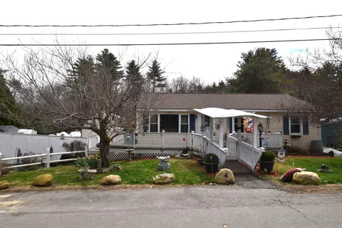 4 Independence Ave, Kingston, NH 03848