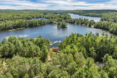322 Concord Ln, Wakefield, NH 03830