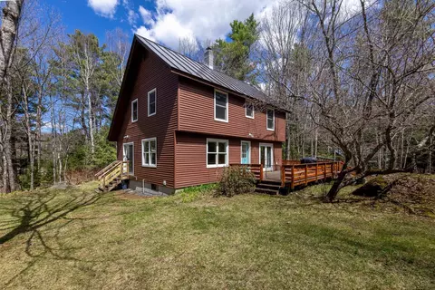9 Paine Rd, Etna, NH 03750