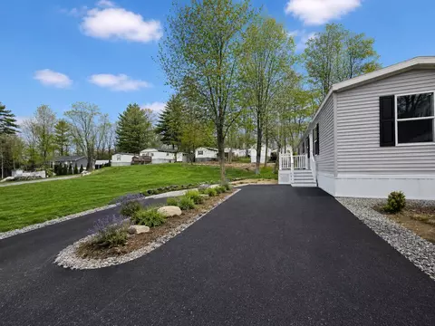 9 Sargent Pl #6, Gilford, NH 03249