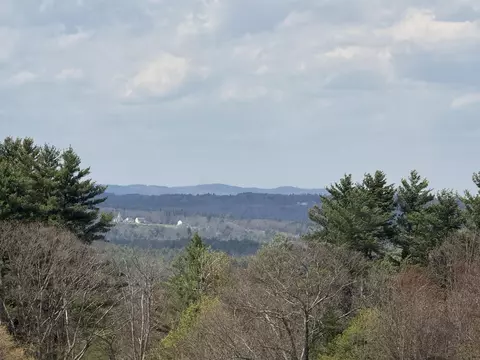 View/Area - 51 Old Town Road Ext, Epsom, NH 03234 photo 2 of 4