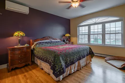 Bedroom - 51 Old Town Road Ext, Epsom, NH 03234 photo 5 of 7