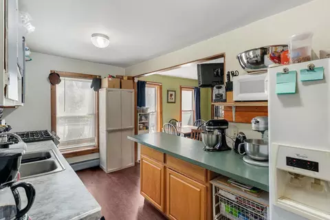 Kitchen - 182 Brook St, Williamstown, VT 05679 photo 4 of 4