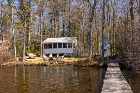 35 Otter Way, Barrington, NH 03825