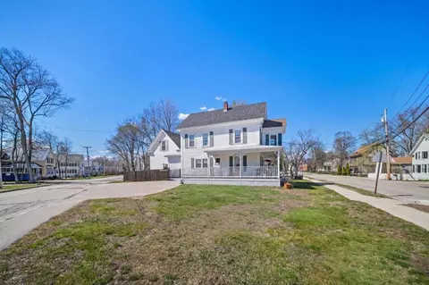 862 Portland St, Rochester, NH 03868