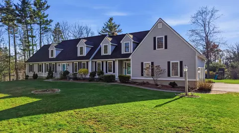 149 Crawford Rd, Chester, NH 03036