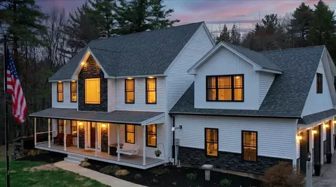 34 Horizon Dr, Goffstown, NH 03045