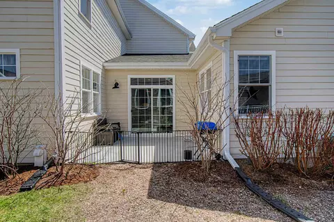 Exterior - 360 Zephyr Rd, Williston, VT 05495 photo 6 of 8