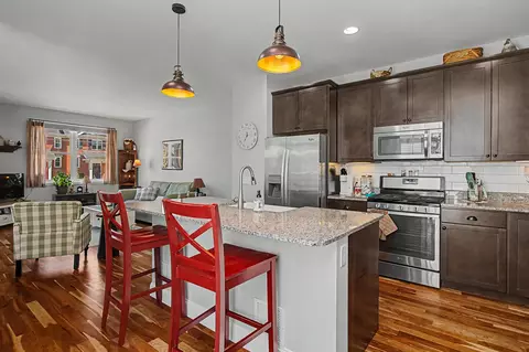 Kitchen - 360 Zephyr Rd, Williston, VT 05495 photo 3 of 5