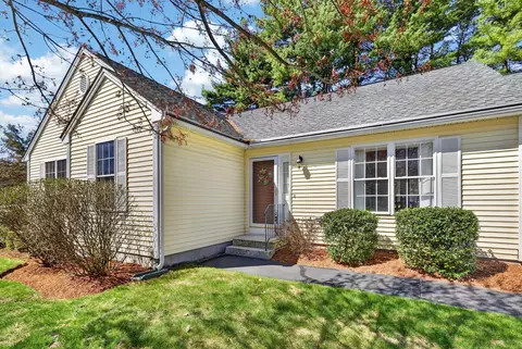 64 Jenna Way, Manchester, NH 03104