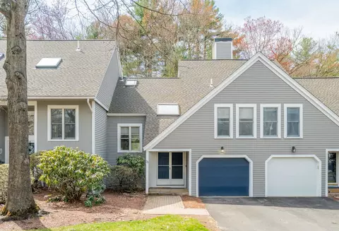 23 Goldfinch Ln #U-89, Nashua, NH 03062