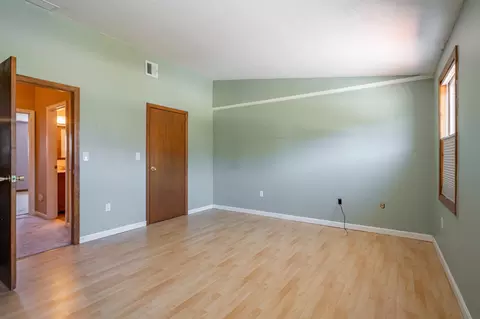 Bedroom - 6 Pleasant St #A5, Hooksett, NH 03106 photo 2 of 5