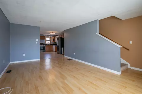 Living - 6 Pleasant St #A5, Hooksett, NH 03106 photo 3 of 4