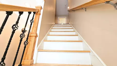 Entry Way - 320 Old Bow Rd, Weathersfield, VT 05156 photo 5 of 5