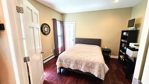 Bedroom - 320 Old Bow Rd, Weathersfield, VT 05156 photo 1 of 4