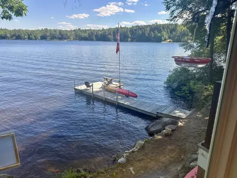 5 Fir Tree Ln, Moultonborough, NH 03254