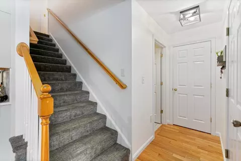 Entry Way - 64 Brookview Rd, Windham, NH 03087 photo 2 of 5