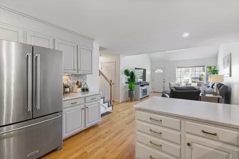 Kitchen - 64 Brookview Rd, Windham, NH 03087 photo 3 of 3