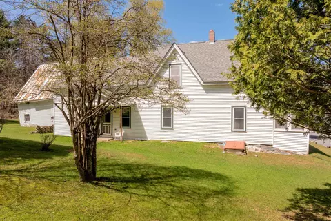 Exterior - 111 E Gilson Ave, Hartford, VT 05059 photo 1 of 4