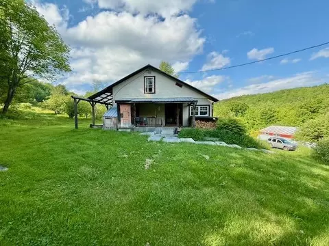 115 Washbowl Rd, Northfield, VT 05663