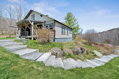 115 Washbowl Rd, Northfield, VT 05663