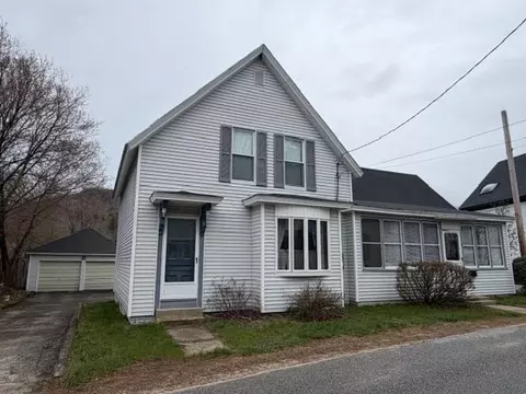 Exterior - 9 Mcfarland St, Gorham, NH 03581 photo 6 of 6