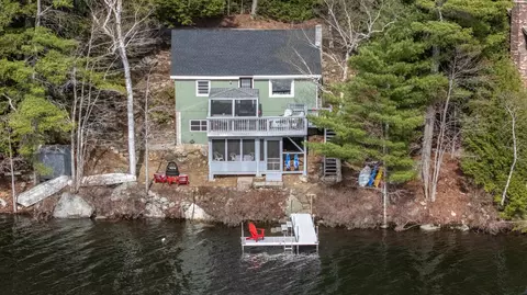 29 N Shore Rd, Sunapee, NH 03782
