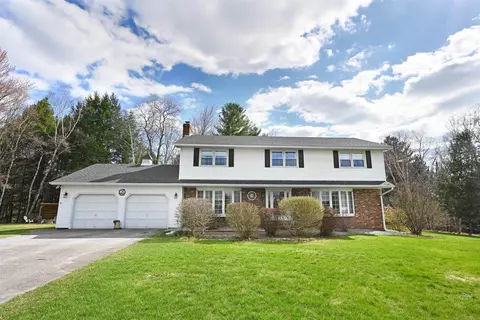 15 Ridgewood Ter, Barre, VT 05641
