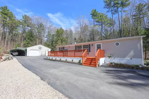 2435 Weare Rd, Henniker, NH 03242