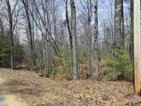 8 Baptist Hill Road, Canterbury, NH 03224