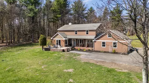 40 Boston View Dr, New Ipswich, NH 03071