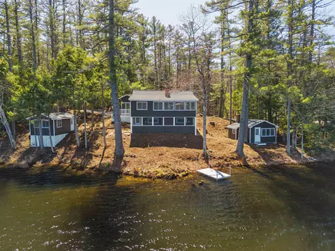 284 Village Rd, Wilmot, NH 03287