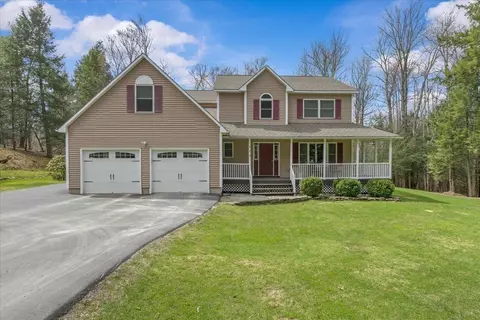 113 Hillside Ln, Fletcher, VT 05448