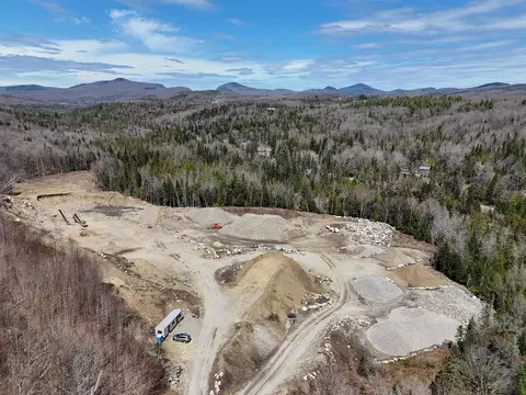 939 Us Route 5, Sutton, VT 05867 photo 3
