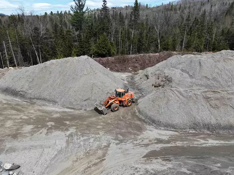 939 Us Route 5, Sutton, VT 05867