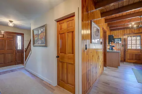 Entry Way - 46 Pickering Rd, Bartlett, NH 03812 photo 1 of 4
