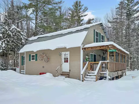31 Egan Rd, Stratford, NH 03590