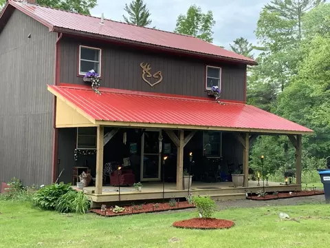 351 N Calais Rd, Calais, VT 05658