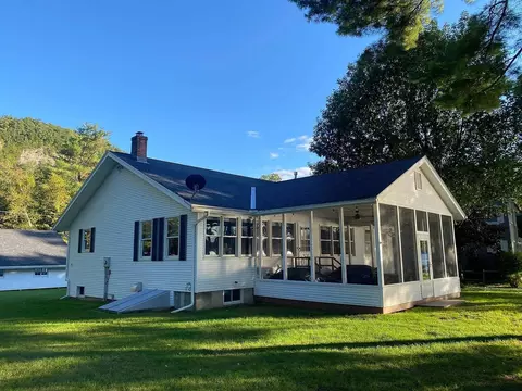 170 Cones Point Rd, Poultney, VT 05764