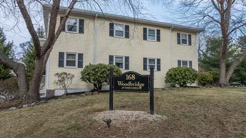 168 Woodbridge Rd #6, York, ME 03909
