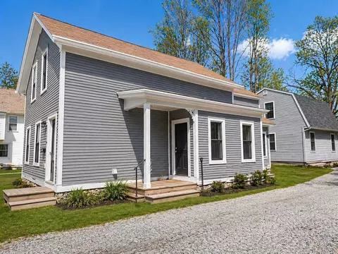 343 Safford St, Bennington, VT 05201