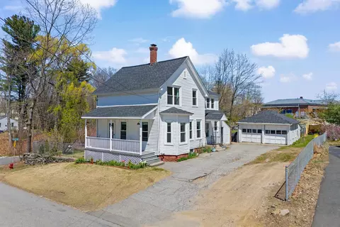 71 Franklin St, Derry, NH 03038