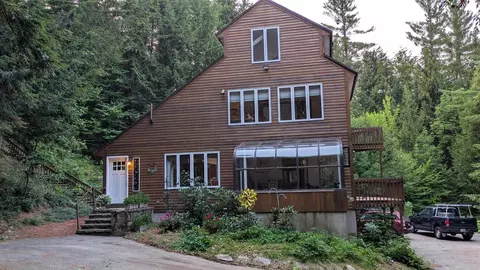 34 Hubbard Grove Rd, Shelburne, NH 03581