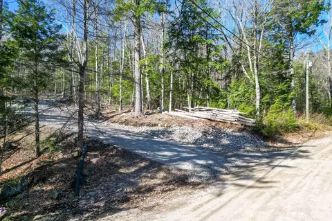 23 Bristenstock Dr, Madison, NH 03849