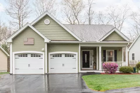 4 Sagewood Dr, Pelham, NH 03076