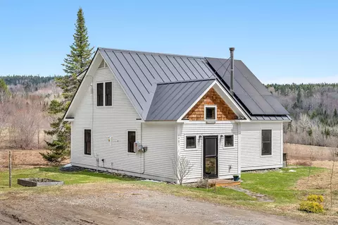 1981 Danville Hill Rd, Cabot, VT 05647