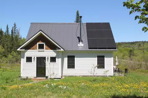 1981 Danville Hill Rd, Cabot, VT 05647