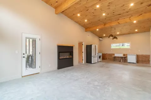 Living - 14 Aikins Dr, Jay, VT 05859 photo 5 of 5