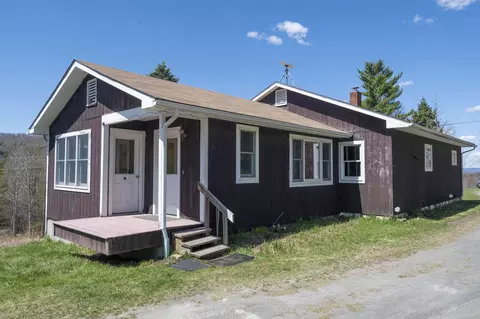 246 Gray Rd, Plainfield, VT 05667